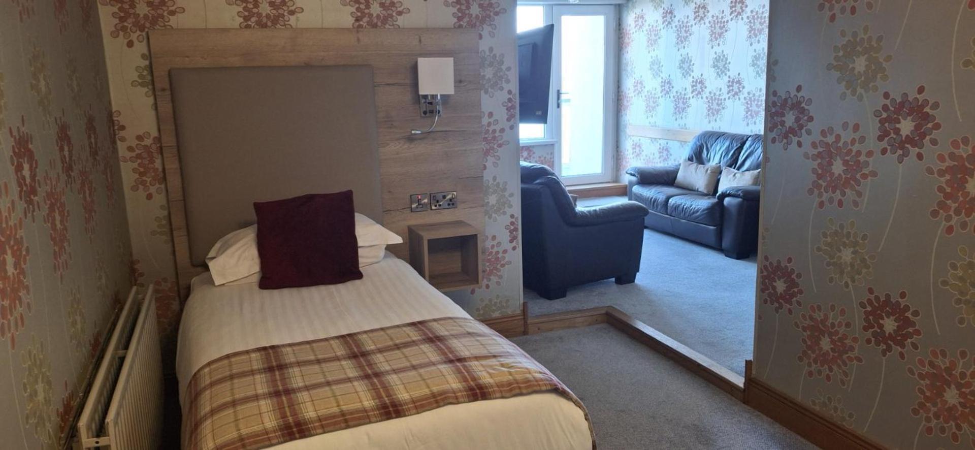 Royal Court Hotel Portrush Buitenkant foto