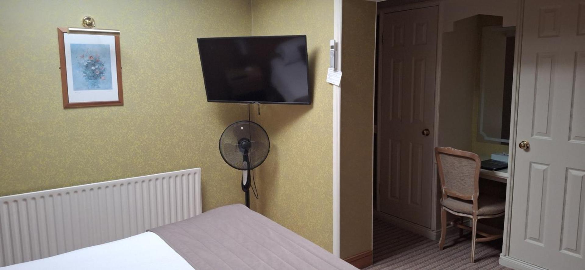 Royal Court Hotel Portrush Buitenkant foto