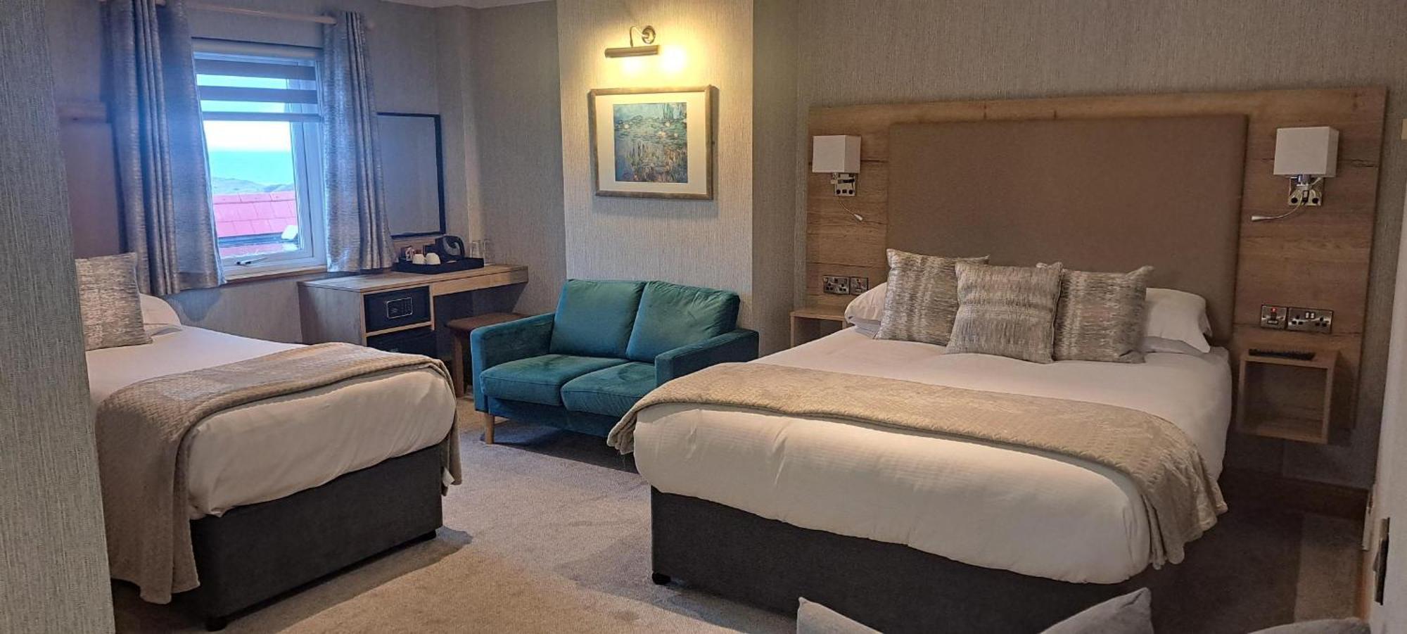Royal Court Hotel Portrush Buitenkant foto